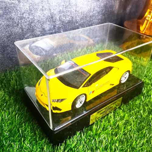 Kotak Akrilik Miniatur