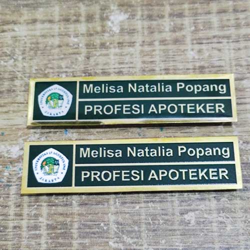 Name Tag Custom